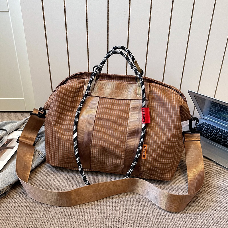 Nylon Messenger Bag Versatile  - Dry Bag Roll Top recensie en prijs